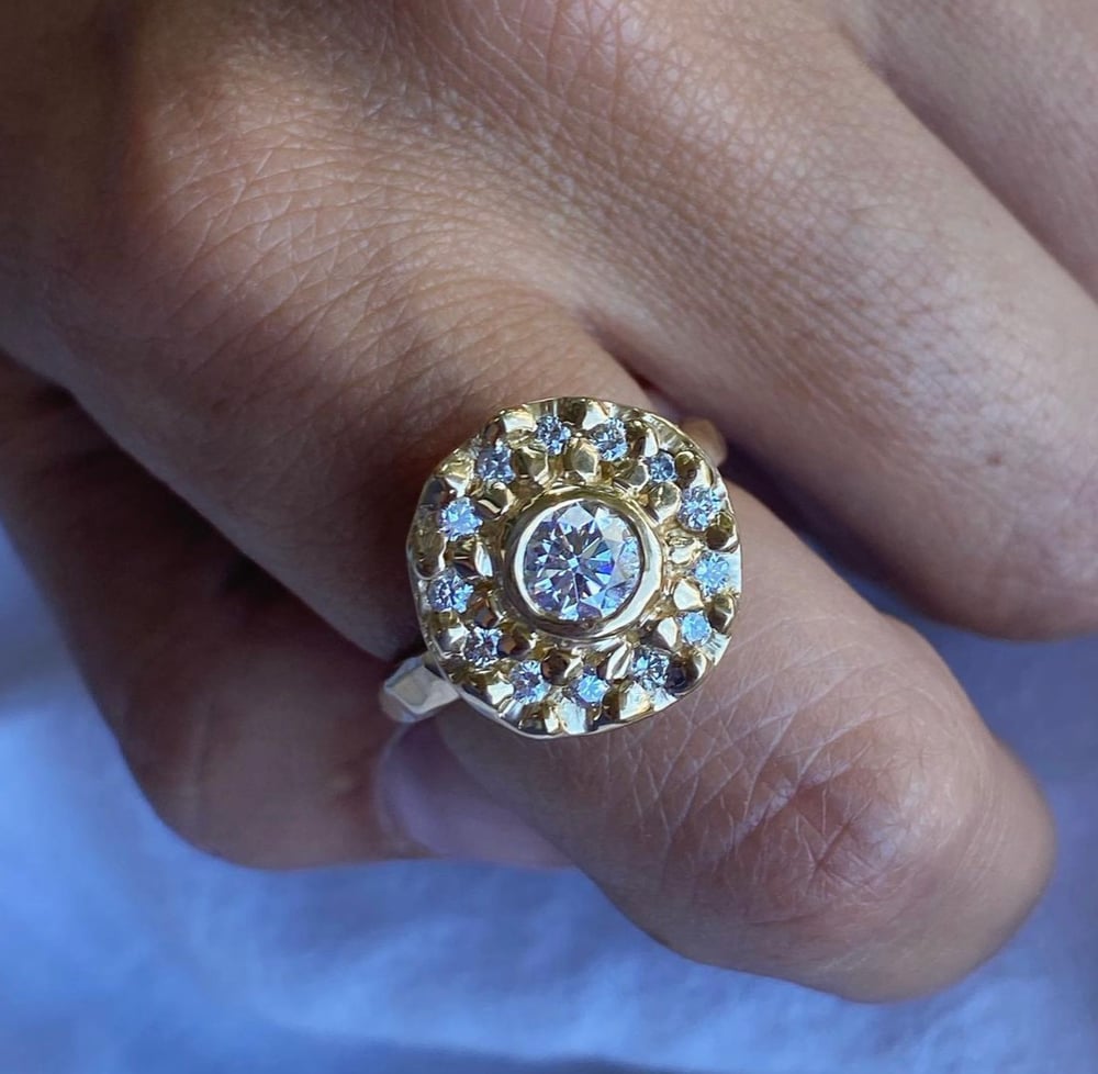 Image of Divine Diamond ring