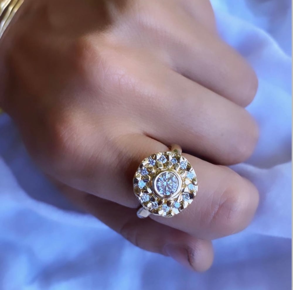 Image of Divine Diamond ring