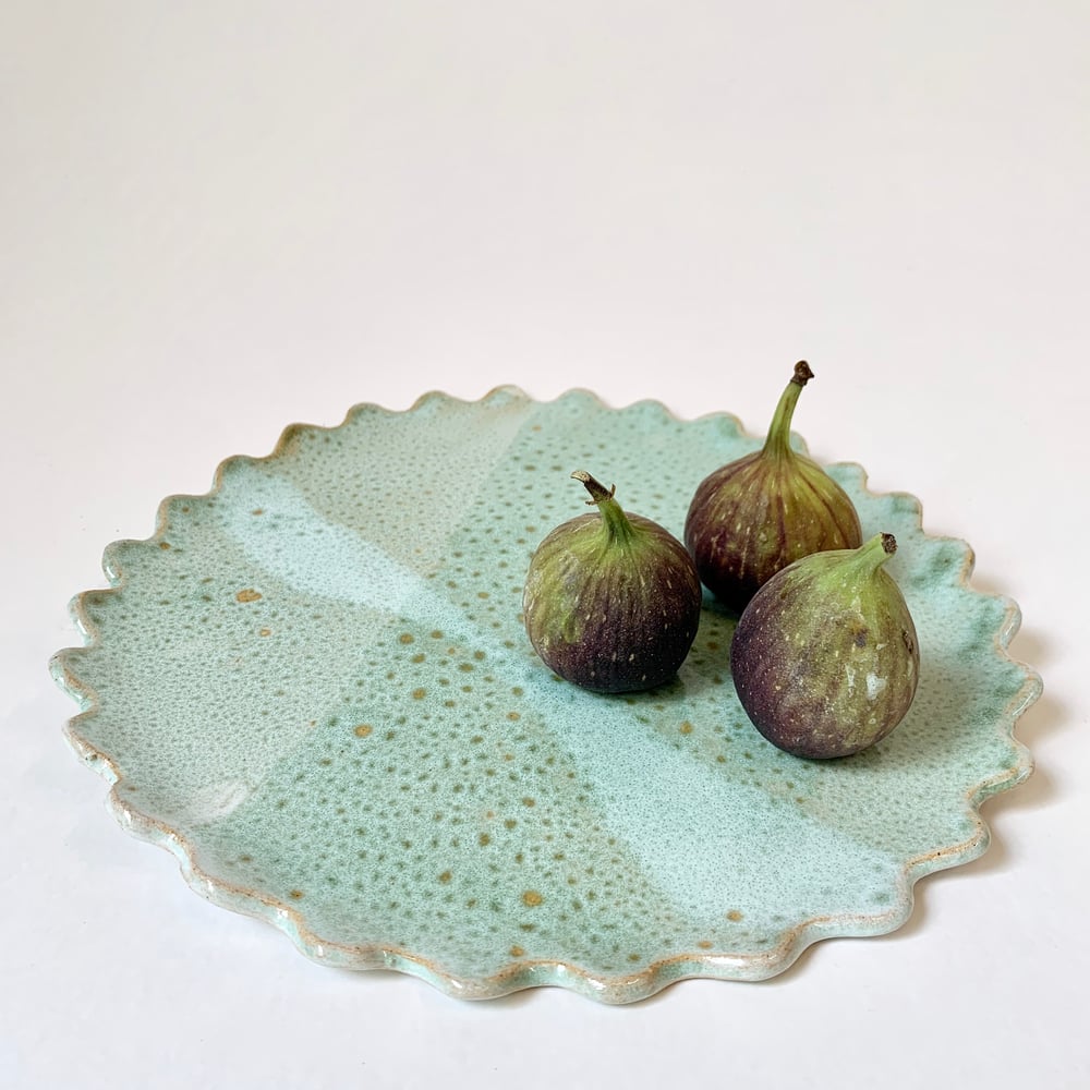 Image of Scallop Plate - Light Green