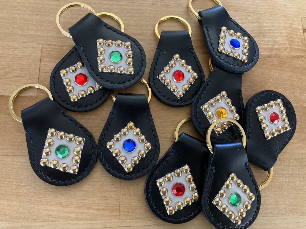OLDY CO STUDDED KEY FOB
