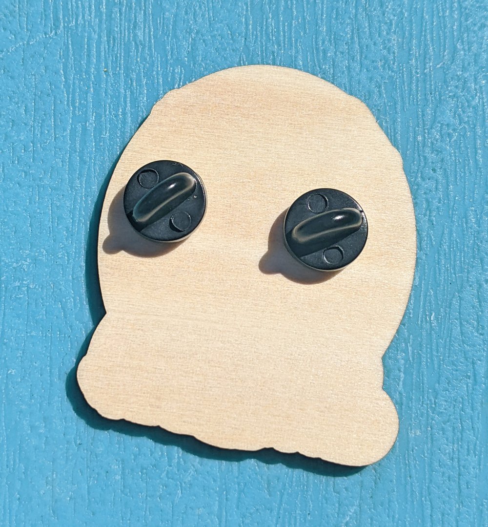 Skunked! Wooden Pin