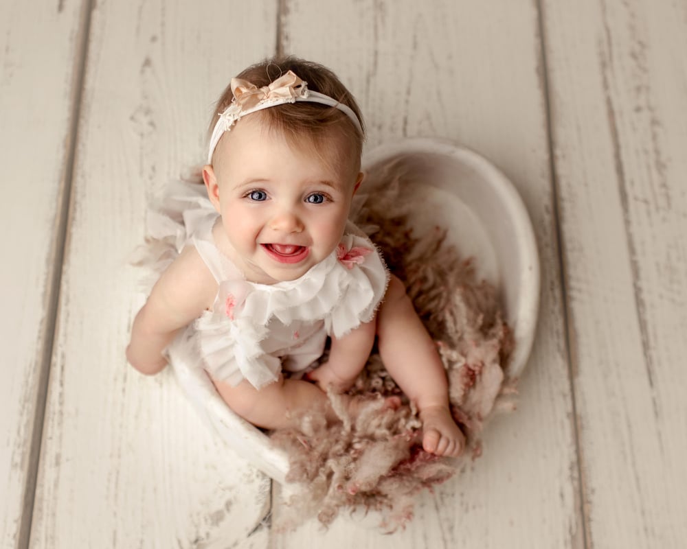 Image of Book a Milestone / Older Baby or Child / Family Shoot