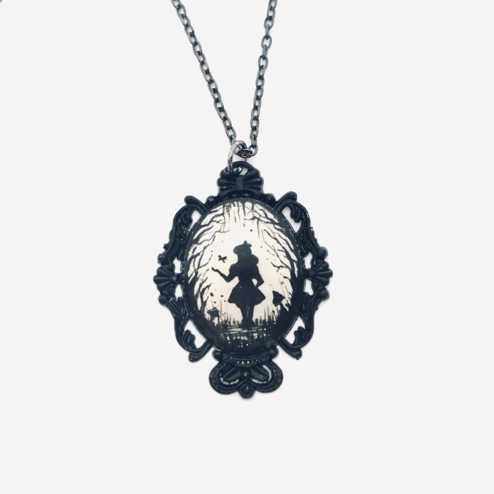 Alice Silhouette Victoriana Cameo Multi-Strand Necklace
