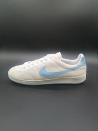 Image 1 of NIKE LADY MEADOW SIZE 11US 43EUR 