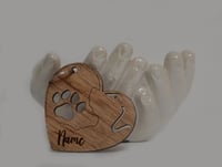 Image 2 of Wood Keychain Customized with Pet Name (Dog and Cat)