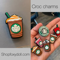 Caramel frappe croc charm 