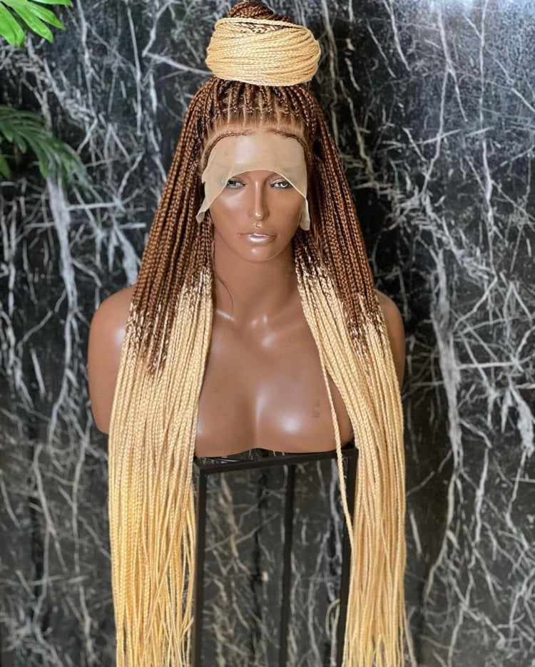 Image of Braided wig knotless 