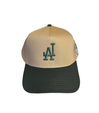 Image 1 of Reverse LA Snap