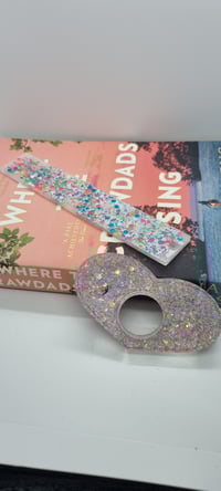 Glittery bookmark and page opener