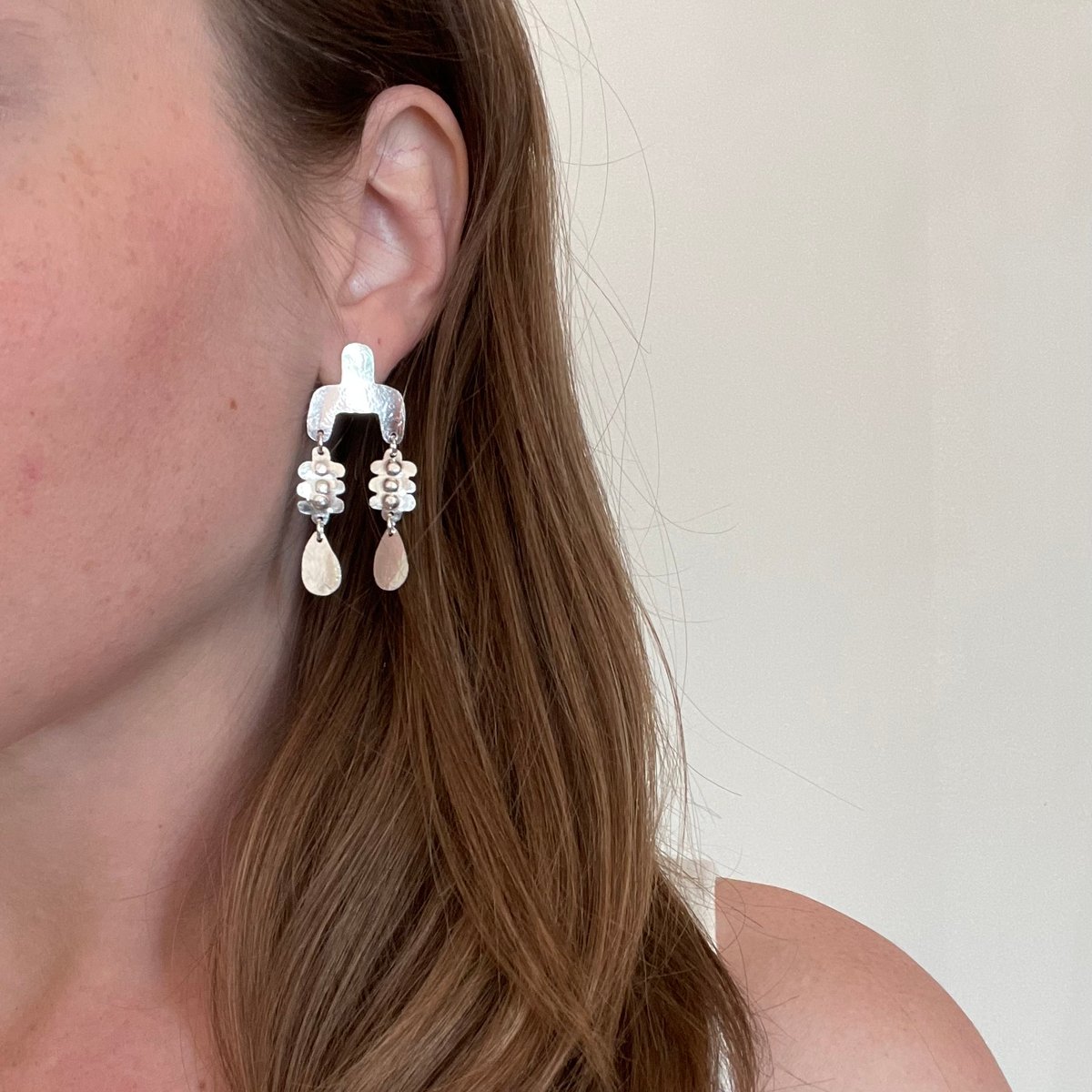Image of ara earring