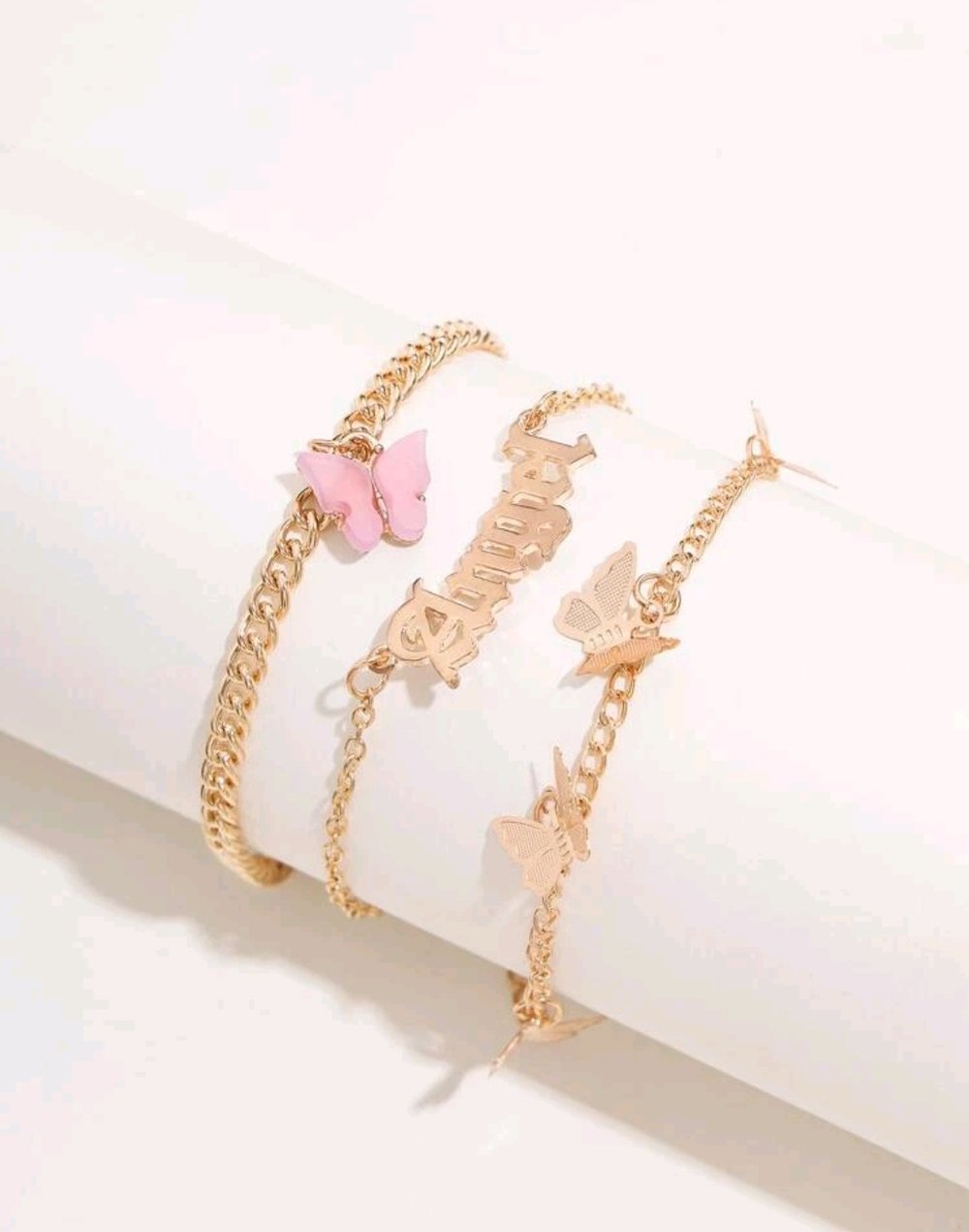 Image of A𝖓𝖌𝖊𝖑 B𝖚𝖙𝖙𝖊𝖗𝖋𝖑𝖞 A𝖓𝖐𝖑𝖊𝖙