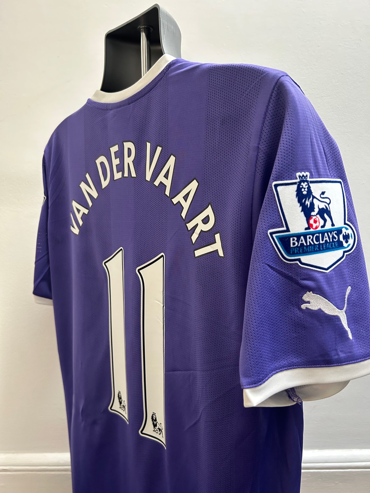 Image of Tottenham Hotspur “VAN DER VAART 11” 2011/12 Away Shirt + PL patches (L)