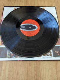 Image 5 of Dionne Warwick Promises Promises Signed Vinyl