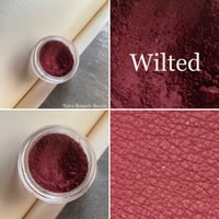 Wilted - Muted Red Rose Matte Eyeshadow 