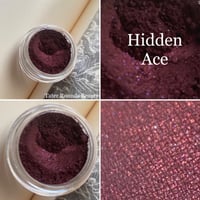 Hidden Ace - Deep Cranberry Shimmer Eyeshadow 