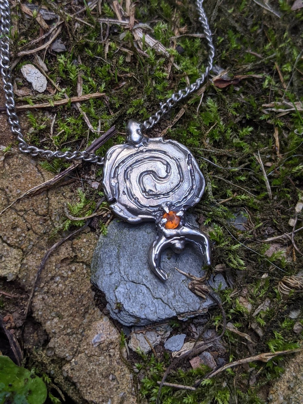 Image of Lunula Labyrinth