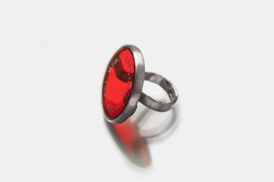 Image of "Worthy to live.." silver ring with red plexiglas · IN AETERNA VIVERE DIGNE ROSA ·