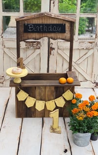 Image 1 of  Stand set 2 : Chalkboard and 2 wooden garlands 