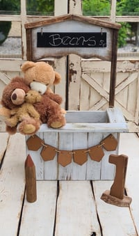 Image 3 of  Stand set 3 : Chalkboard and 2 wooden garlands 