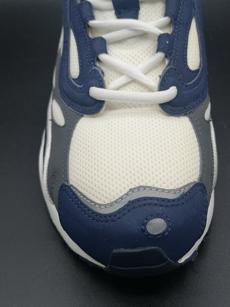 NIKE AIR RECKON SIZE 9US 42.5EUR Image 3