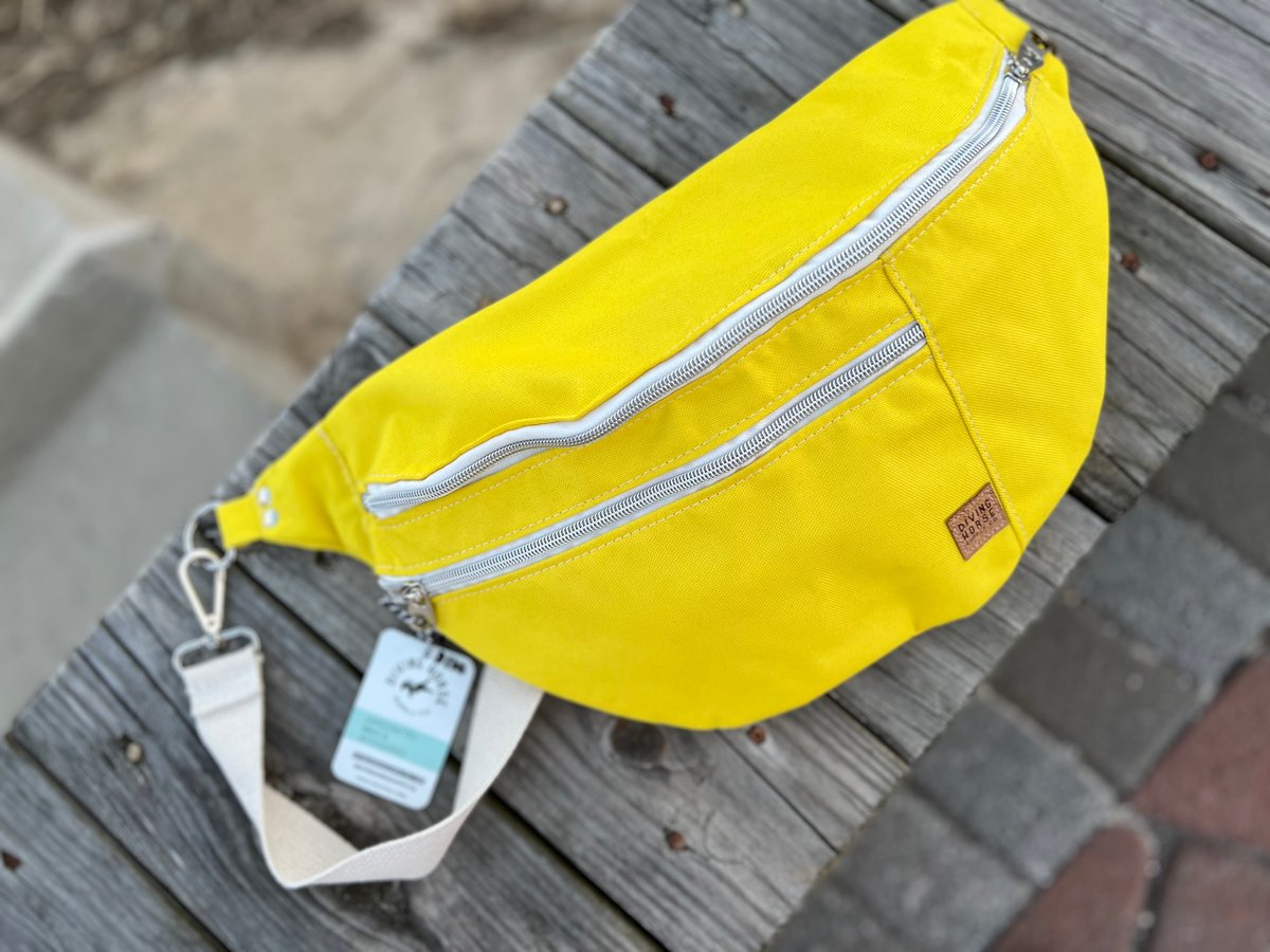 Yellow bumbag 2025