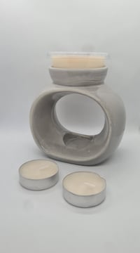 Image 3 of Medium Wax Melt Burner