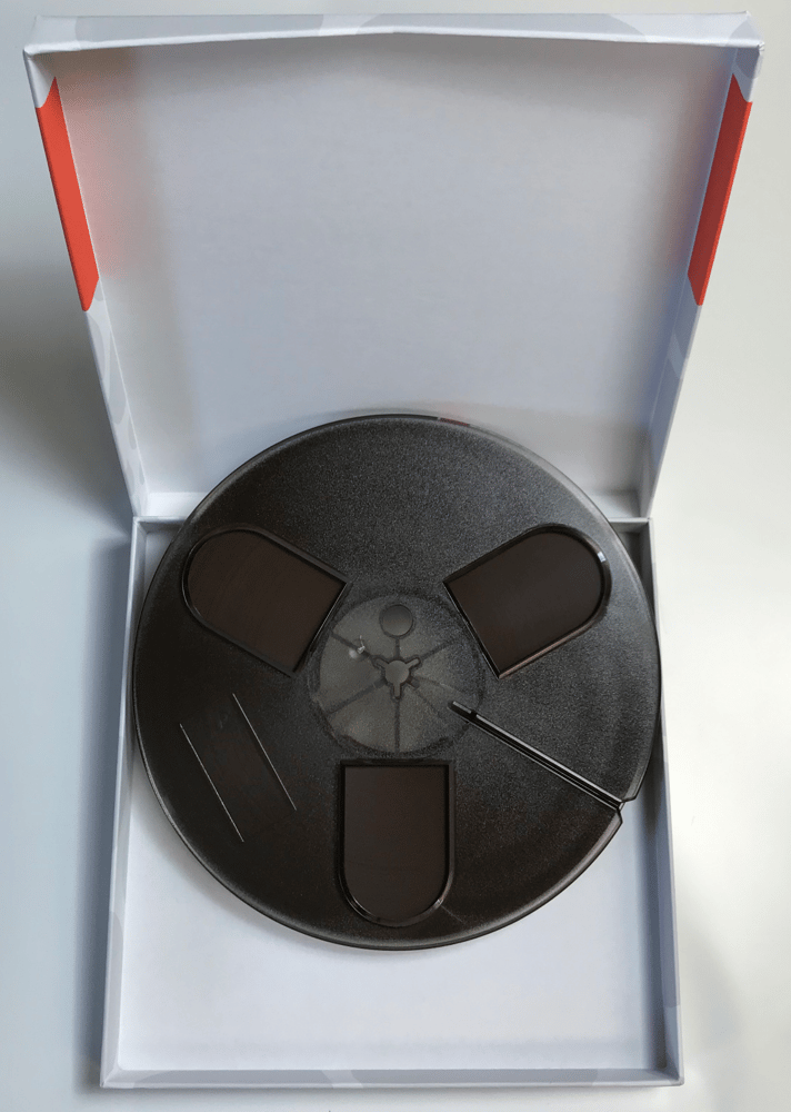 ANALOG TAPES — CARTON of SM900 1/4 X1200' 7 Plastic Reel Hinged Box