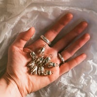 Image 2 of Tooth (silver/bronze)