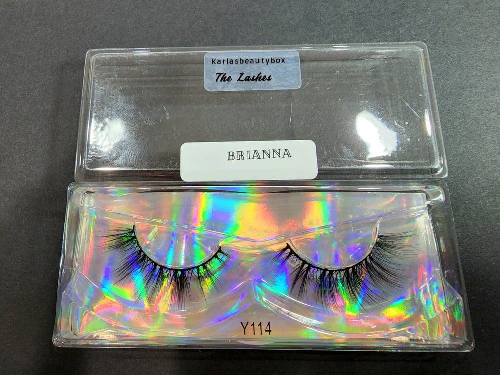 "BRIANNA" THE LASHES