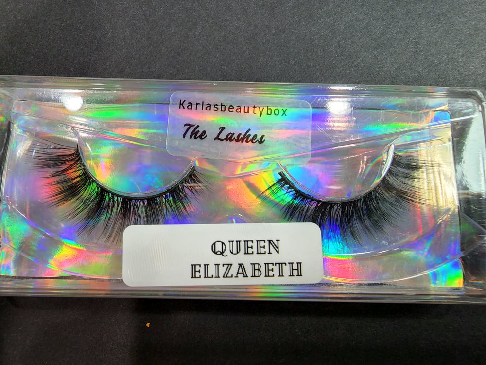 "QUEEN ELIZABETH" THE LASHES