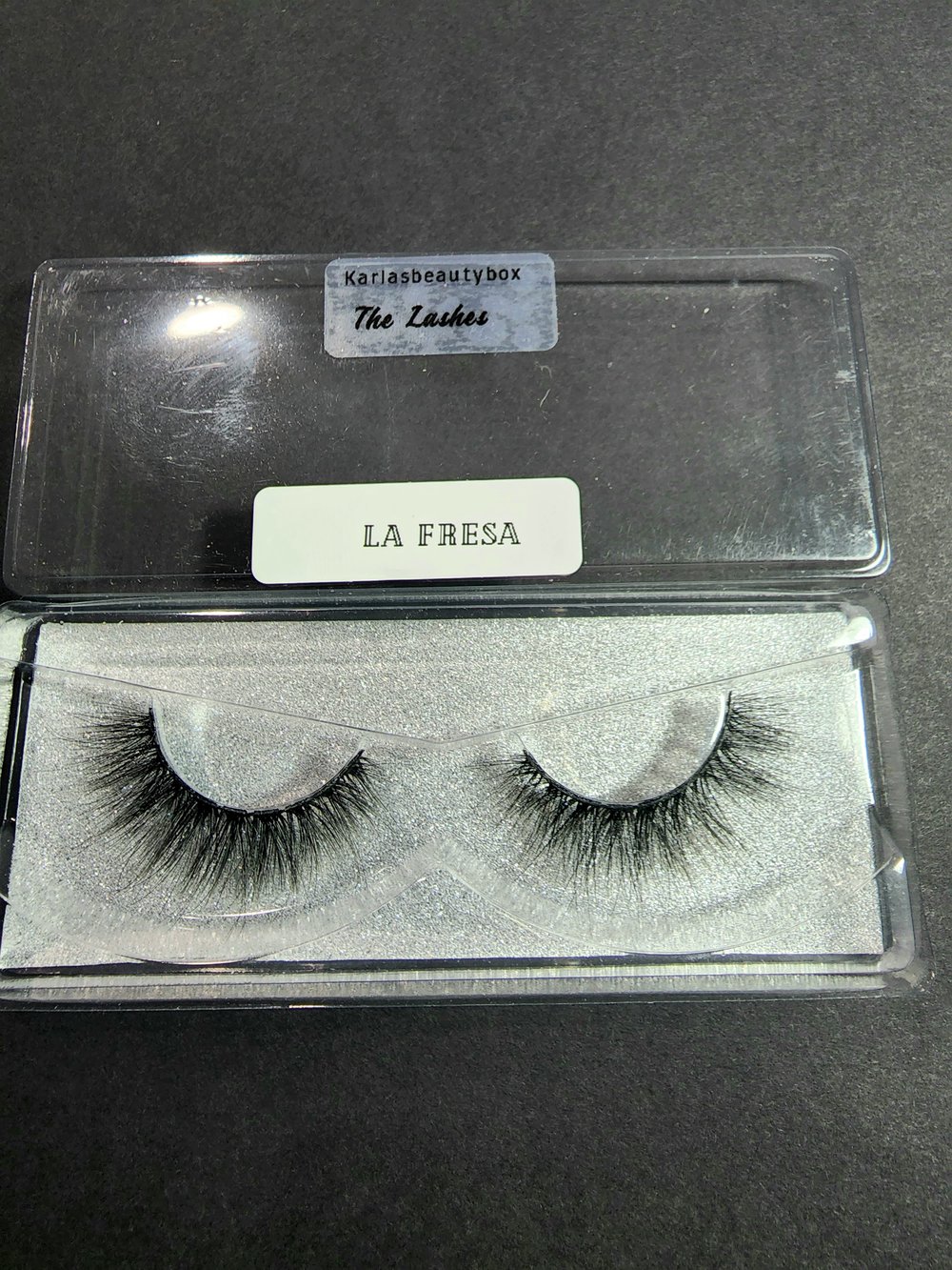 "LA FRESA" THE LASHES