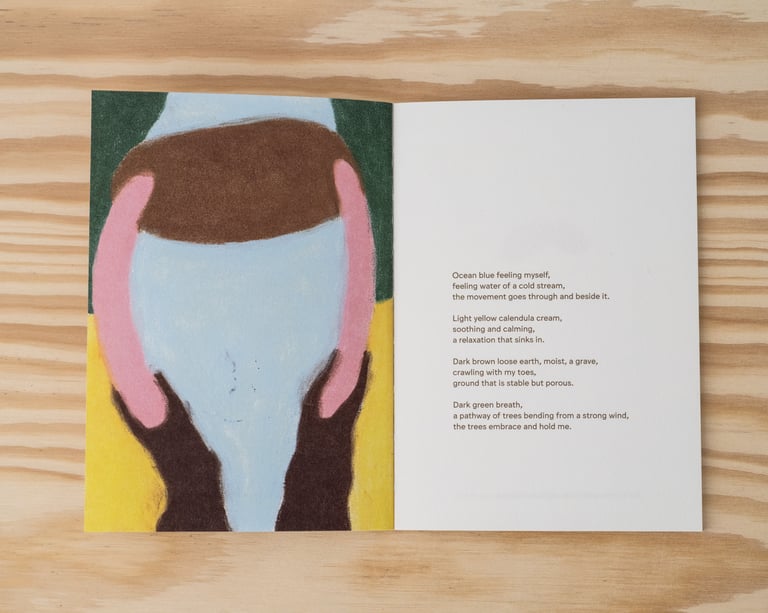 Light grey blue folds me open like a book by Maike Hemmers Image 3
