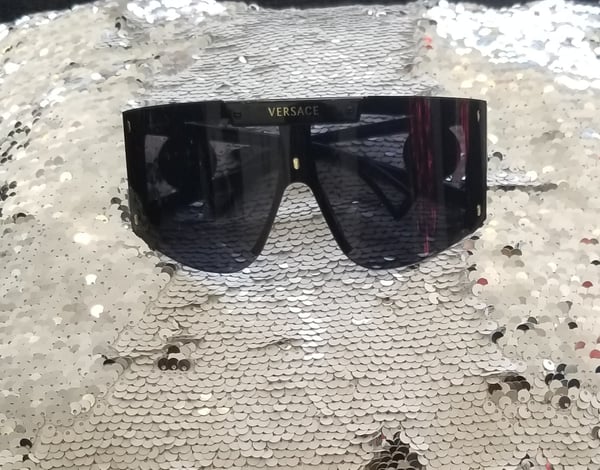 Image of Black V Madusa Glasses
