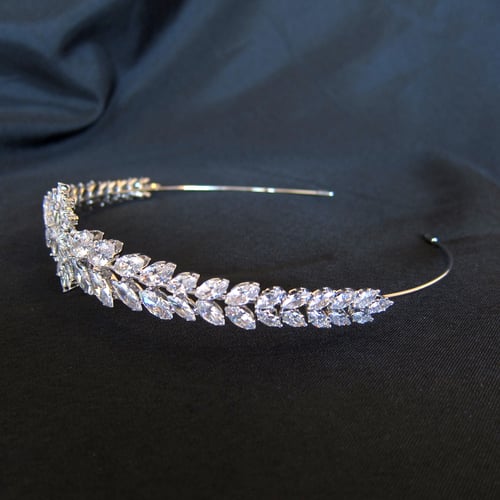 Image of Arabesque tiara