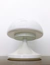 //VENDIDA//  LÁMPARA DE MESA BLANCA, AÑOS 60
