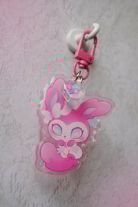 Image 2 of Sylveon Keychain