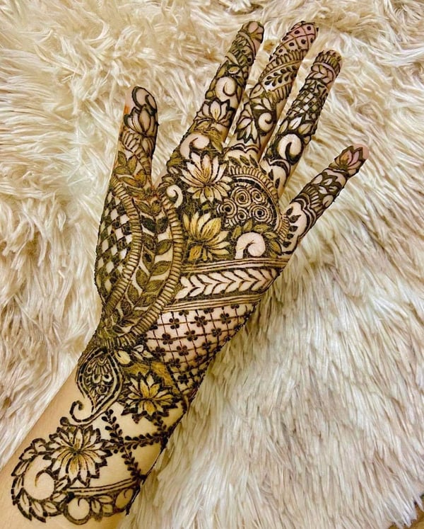 Image of Henna - Gold tier