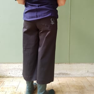 Image of Black Drill Linea 4/5 pants