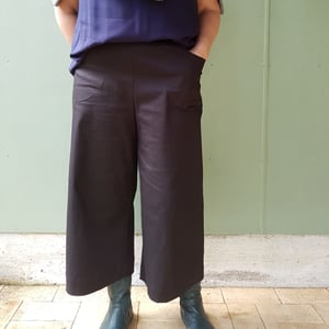 Image of Black Drill Linea 4/5 pants