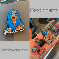 Karol G Blue hair croc charm 