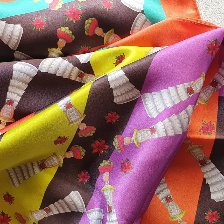 Marchanta Scarf Faceless Doll Image 4