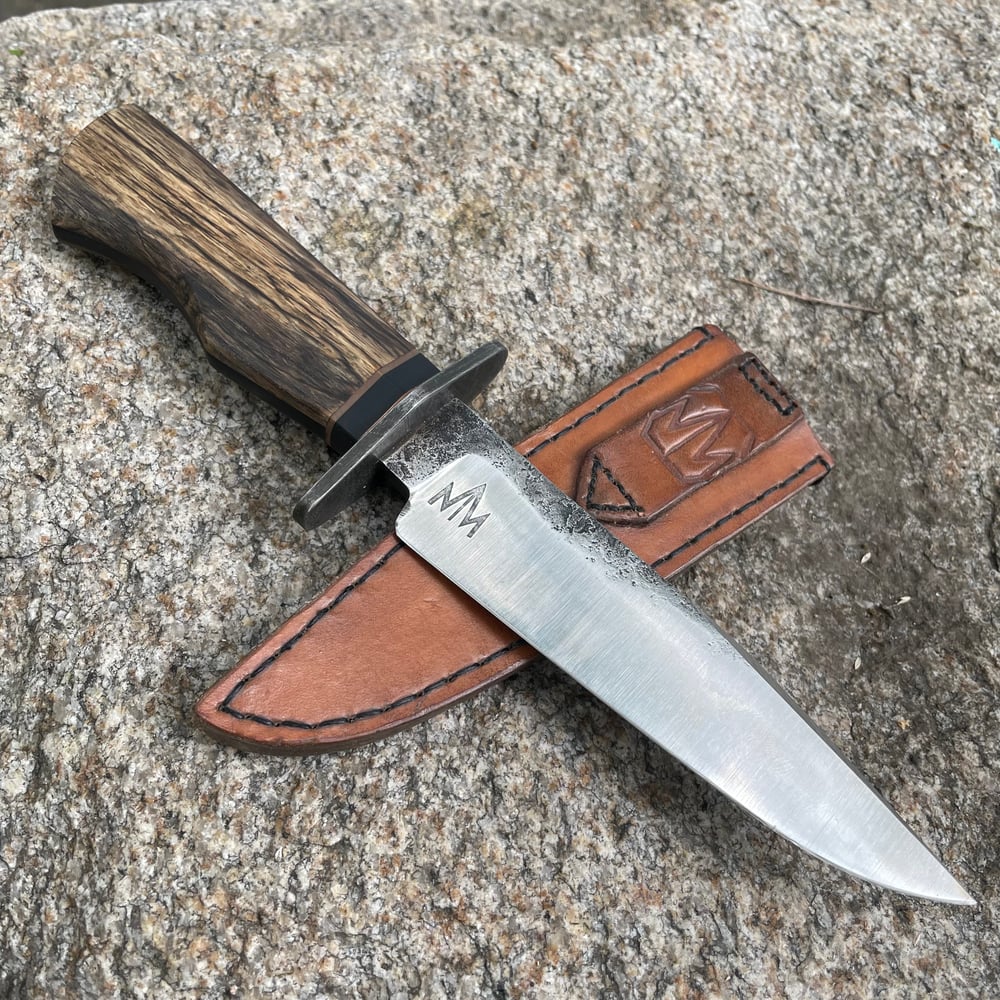 Image of Available Outdoor Knives