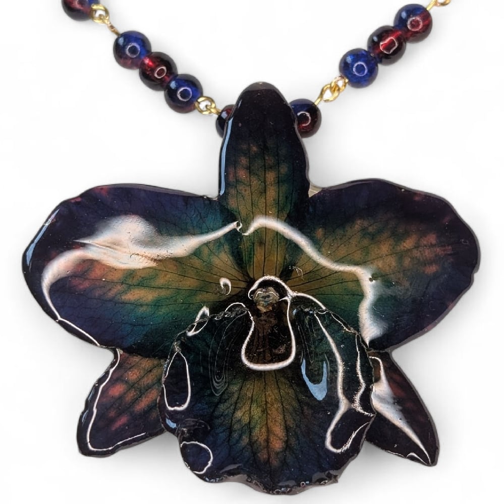 Image of OOAK Two-Tone Glass & Orchid Necklace