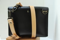 Image 3 of Julienne MIDI black/honey