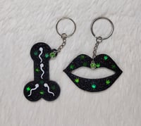 Weed Penis OR Lips Keychain