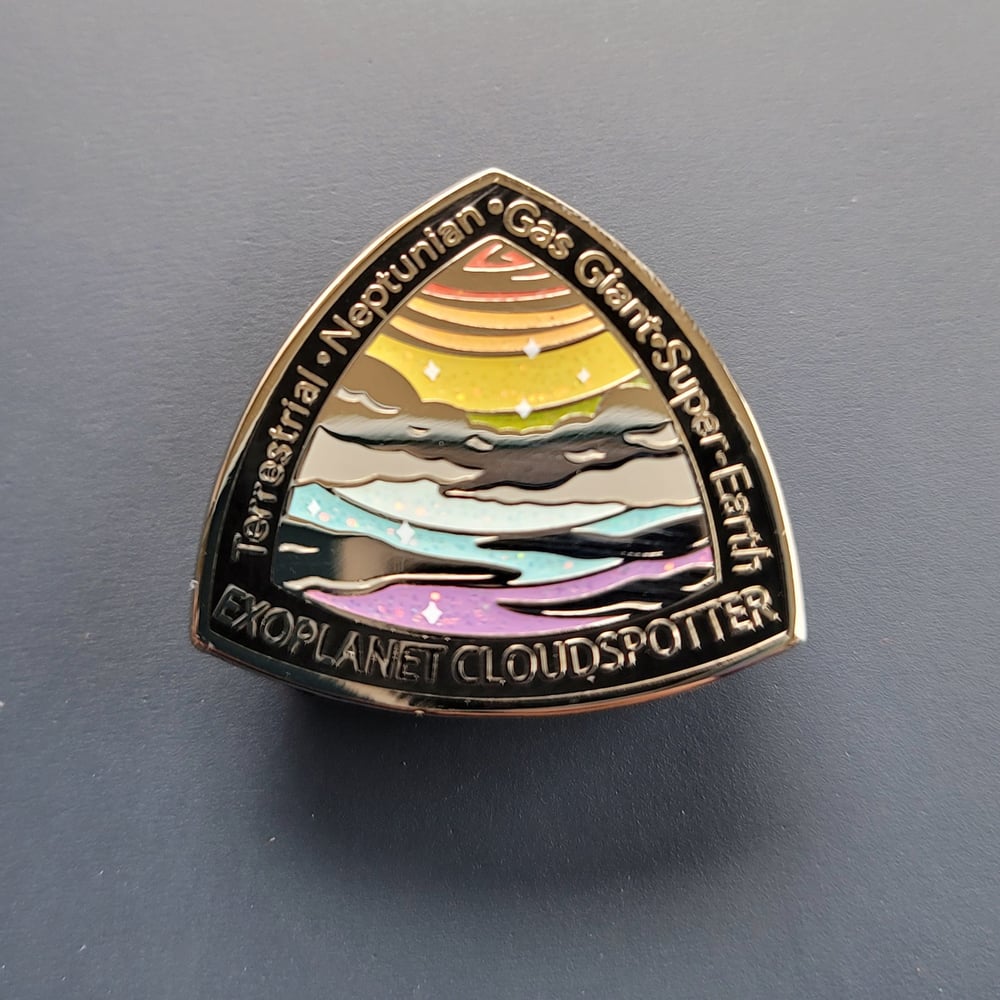Exoplanet Cloudspotter Pin