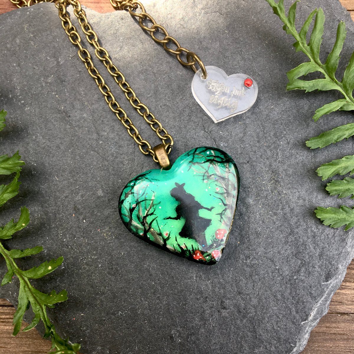 Alice in the Garden Resin Heart Pendant Bijou but Deadly