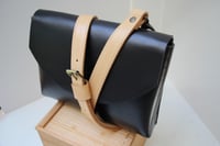 Image 4 of Julienne MIDI black/honey