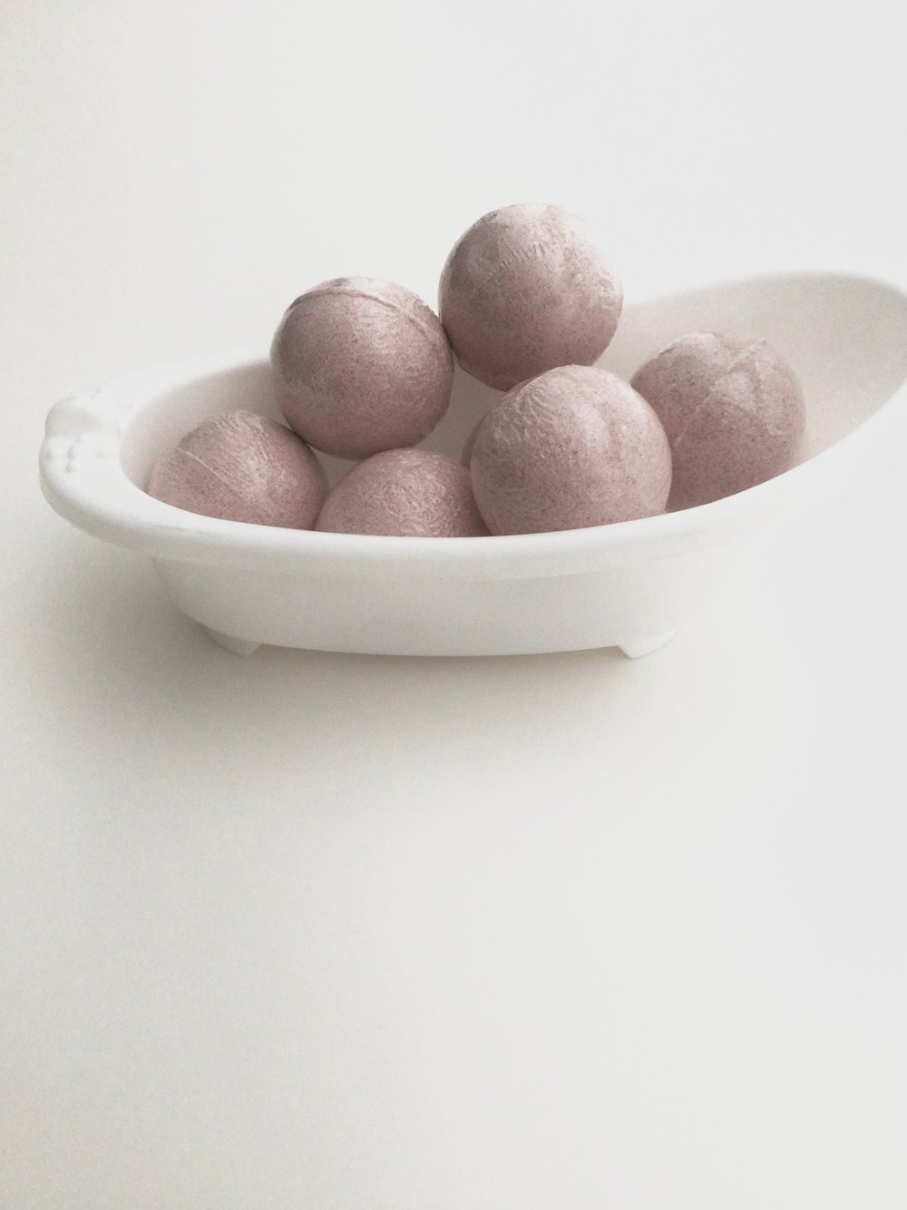 Image of Lavish Bath Bomb