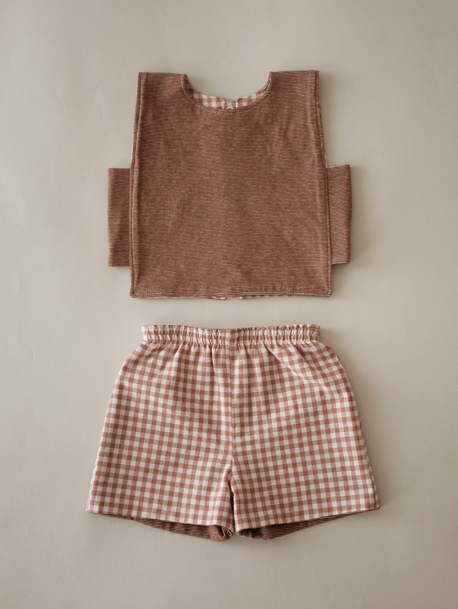 Image of SHORT REVERSIBLE vichy / REVERSIBLE SHORT gingham